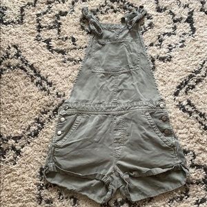 American Eagle Tomgirl Overall Shorts